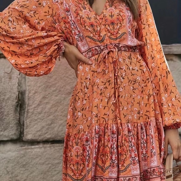 Boho Floral Print, Pleated V -Neck Lantern Sleeve Slim Waist Dress in Tangerine - Picture 5 of 11